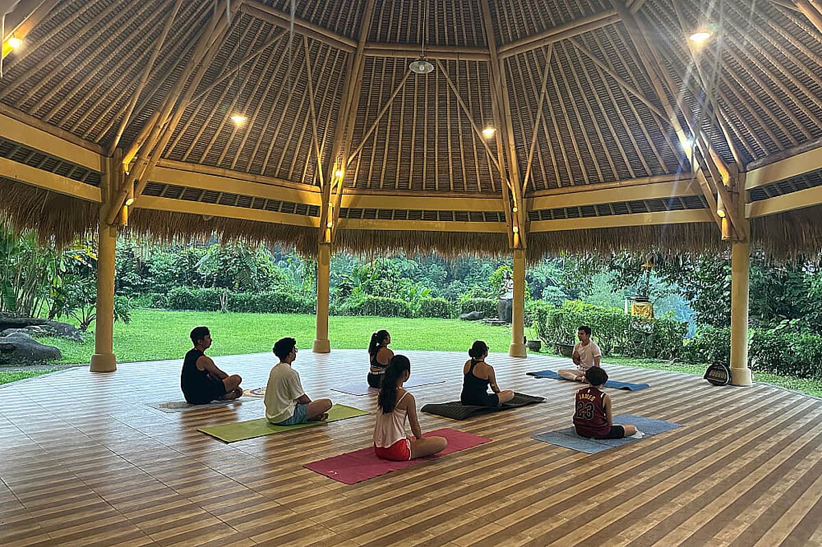 Ubud Soul Retreat: Yoga, Meditation & Balinese Healing Ceremony in Bali