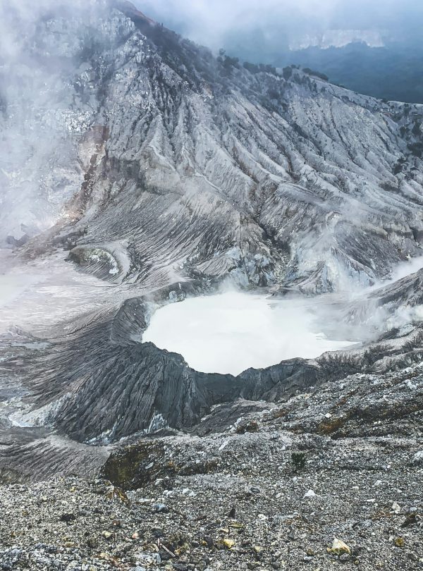 yazid-hasan-iJvx-VvTXc4-unsplash